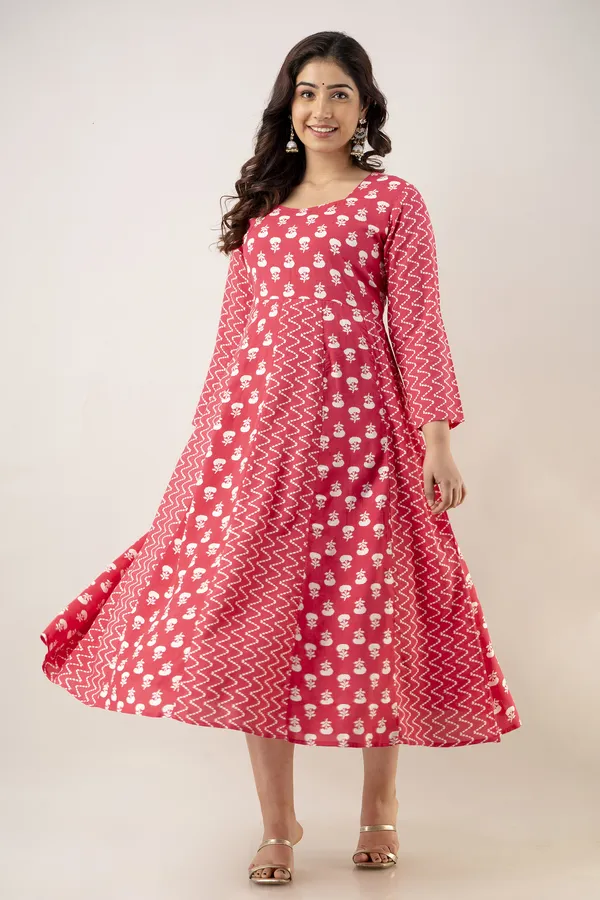 Women_Cotton_And_Rayon_Printed_Anarkali_Kurta_And_Dupatta_Set